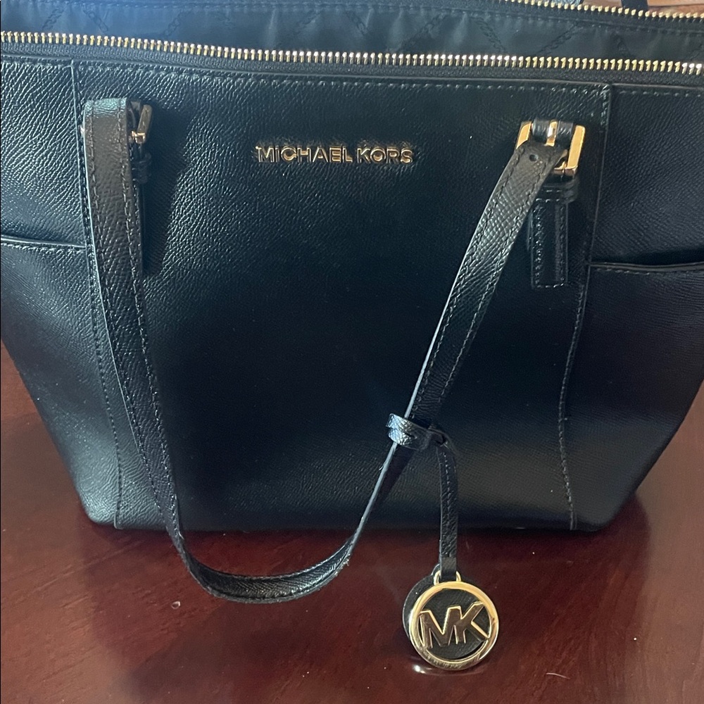 Michael Kors Black Jet Set west large top zip tote in saffiano leather